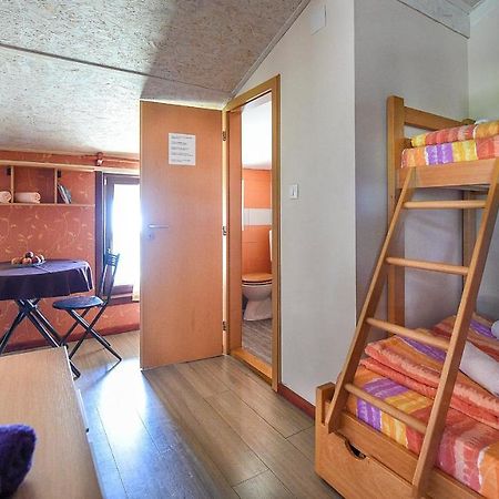 San Art Floating Hostel & Apartments 베오그라드 외부 사진