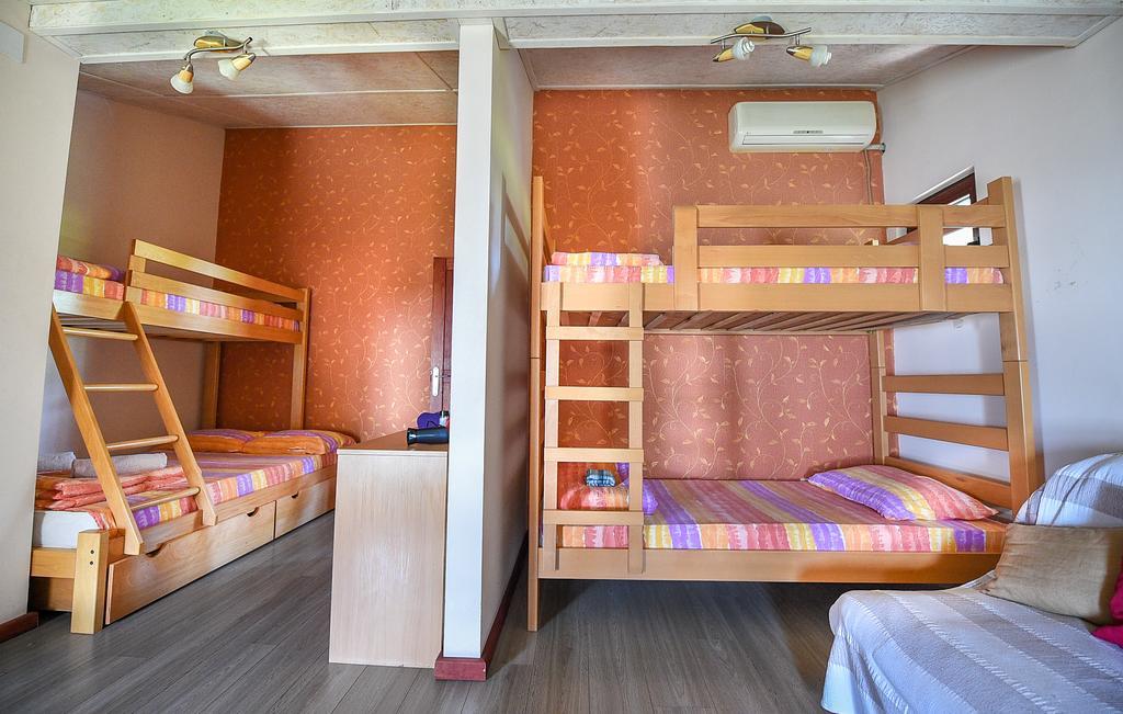 San Art Floating Hostel & Apartments 베오그라드 외부 사진